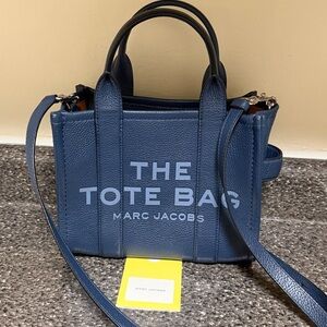 Marc Jacobs Blue Leather Tote Bag